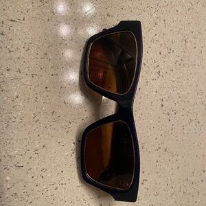 Tory Burch Sunglasses for women